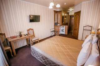 Отель Aristokrat Винница Двухместный номер с 1 кроватью размера "king-size"-3